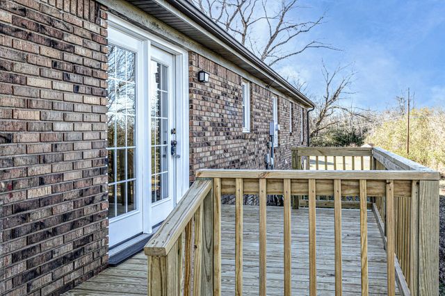 180 Fussell Hill Loop, Erin, TN 37061