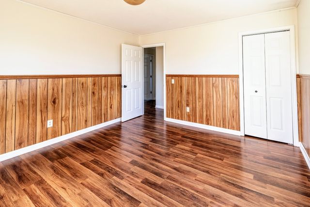 180 Fussell Hill Loop, Erin, TN 37061