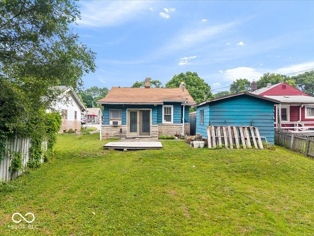 3707 Rockville Road, Indianapolis, IN 46222