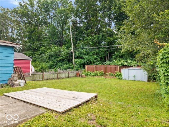 3707 Rockville Road, Indianapolis, IN 46222