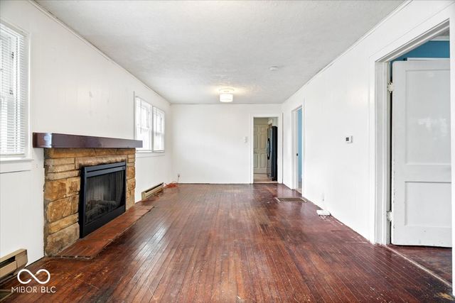3707 Rockville Road, Indianapolis, IN 46222