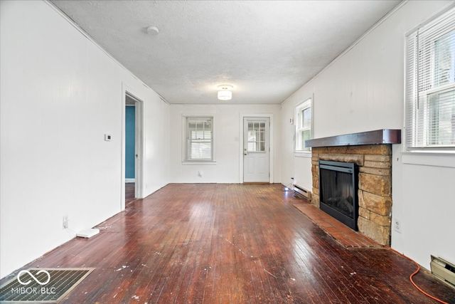 3707 Rockville Road, Indianapolis, IN 46222