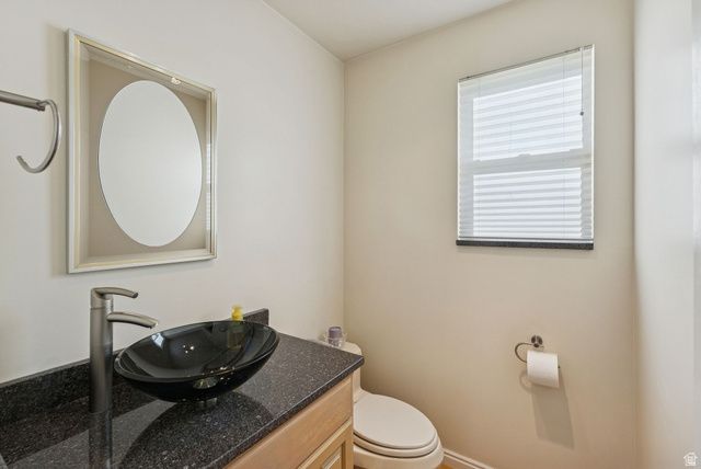 2382 SUMMERWOOD DR, Layton, UT 84040