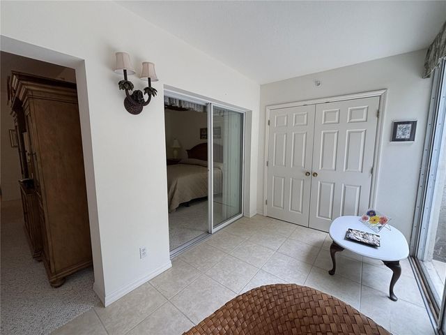 320 CLEARBROOK CIRCLE 102, Venice, FL 34292