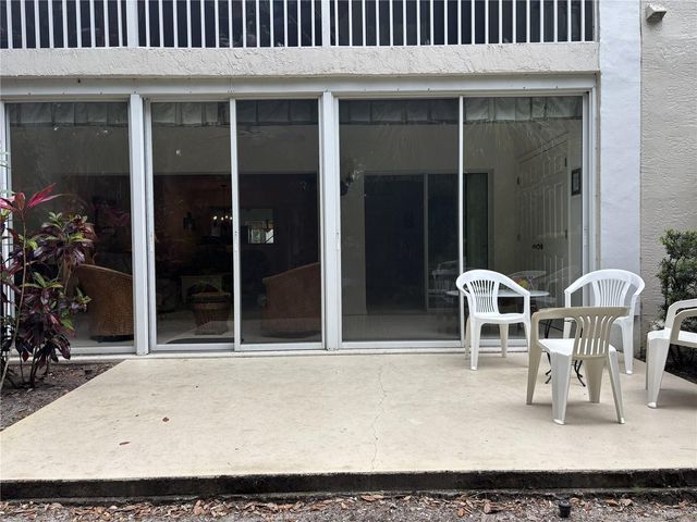 320 CLEARBROOK CIRCLE 102, Venice, FL 34292