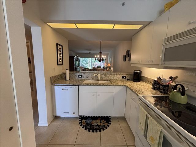 320 CLEARBROOK CIRCLE 102, Venice, FL 34292