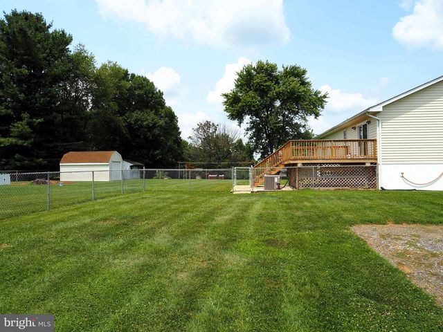 29 BLACKSNAKE RD, Elkton, MD 21921