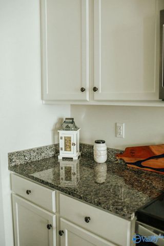 534 SW Wolf Trace, Hartselle, AL 35640