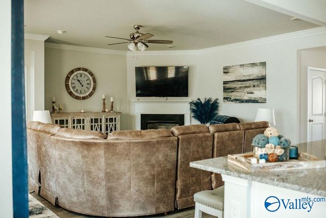 534 SW Wolf Trace, Hartselle, AL 35640