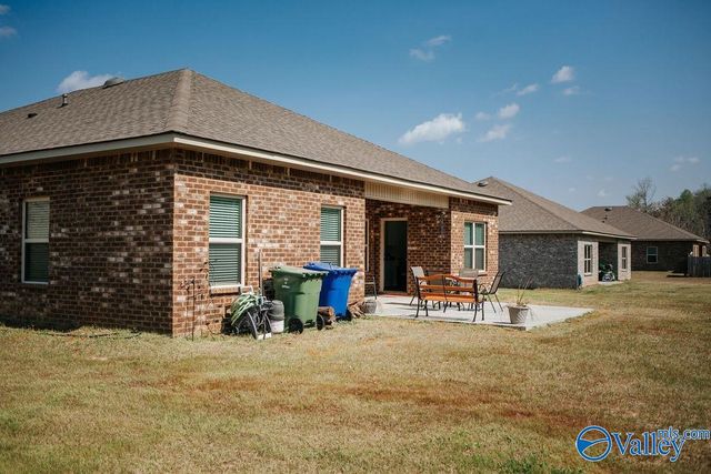 534 SW Wolf Trace, Hartselle, AL 35640