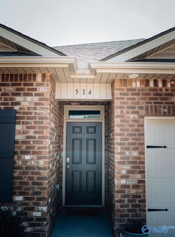 534 SW Wolf Trace, Hartselle, AL 35640