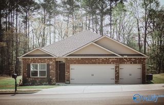 534 SW Wolf Trace, Hartselle, AL 35640