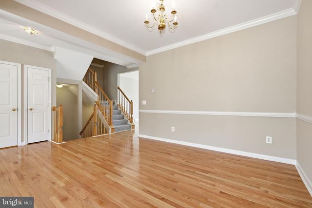 19236 KEPHARTS MILL TER, Leesburg, VA 20176