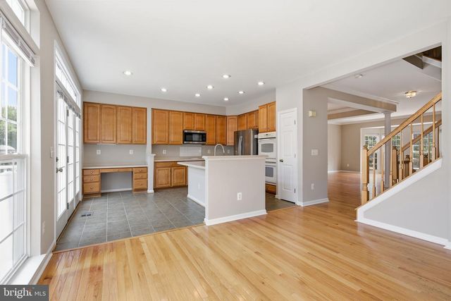 19236 KEPHARTS MILL TER, Leesburg, VA 20176