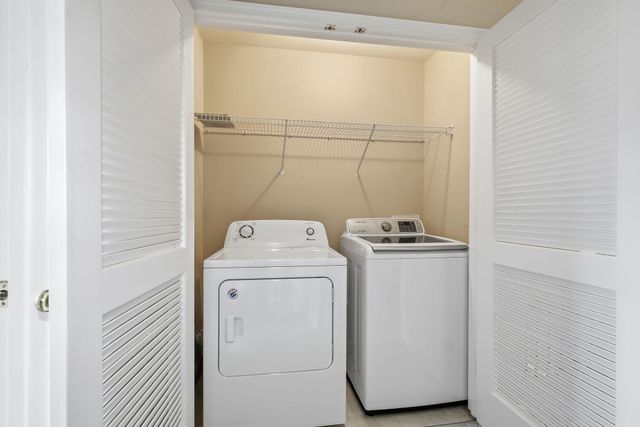 19236 KEPHARTS MILL TER, Leesburg, VA 20176