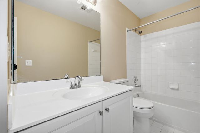 19236 KEPHARTS MILL TER, Leesburg, VA 20176