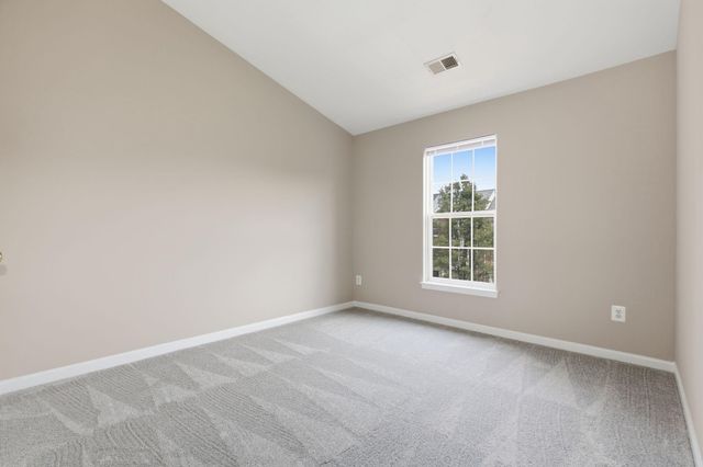 19236 KEPHARTS MILL TER, Leesburg, VA 20176