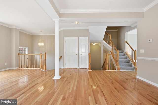 19236 KEPHARTS MILL TER, Leesburg, VA 20176