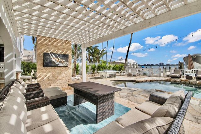 644 BOCA CIEGA ISLE DRIVE, St Pete Beach, FL 33706