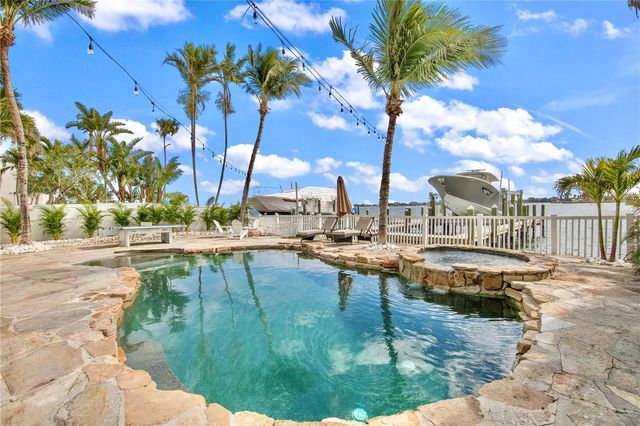 644 BOCA CIEGA ISLE DRIVE, St Pete Beach, FL 33706