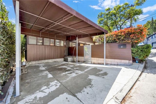 579 Crane Boulevard, Los Angeles, CA 90065