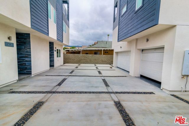 1623 S New Hampshire Avenue, Los Angeles, CA 90006