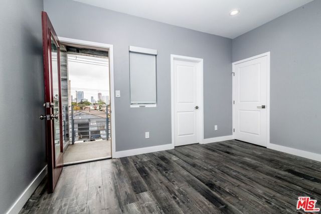 1623 S New Hampshire Avenue, Los Angeles, CA 90006