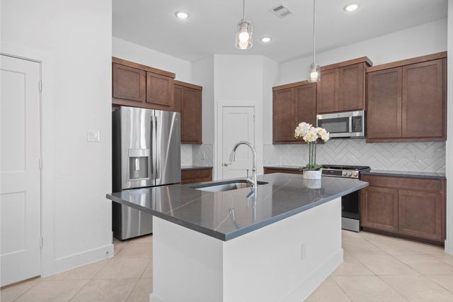 447 Park Hill Court, Stafford, TX 77477