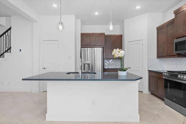 447 Park Hill Court, Stafford, TX 77477