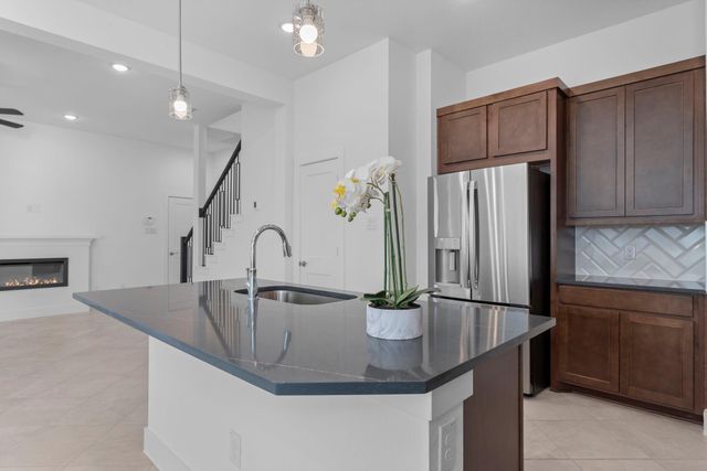 447 Park Hill Court, Stafford, TX 77477