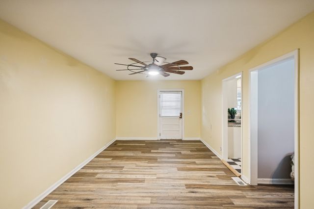 465 Rockwood Dr, Hermitage, TN 37076