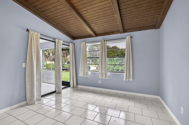 4661 Perth Road 4661, West Palm Beach, FL 33415
