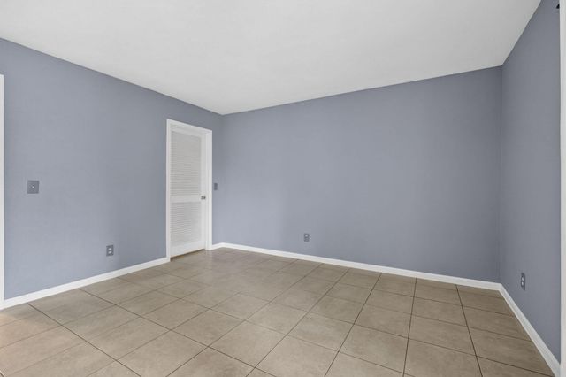 4661 Perth Road 4661, West Palm Beach, FL 33415