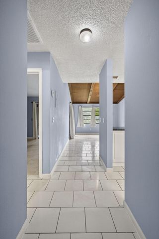 4661 Perth Road 4661, West Palm Beach, FL 33415