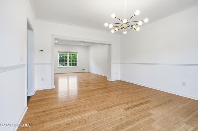 10 Etty Drive, Manchester, NJ 08759