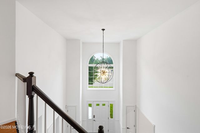 10 Etty Drive, Manchester, NJ 08759