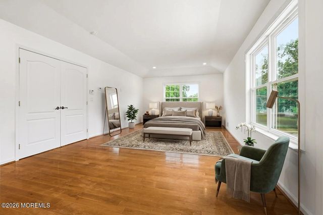10 Etty Drive, Manchester, NJ 08759