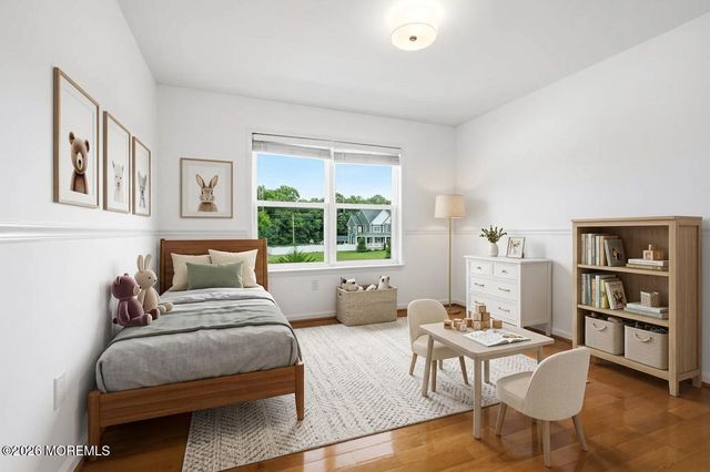10 Etty Drive, Manchester, NJ 08759