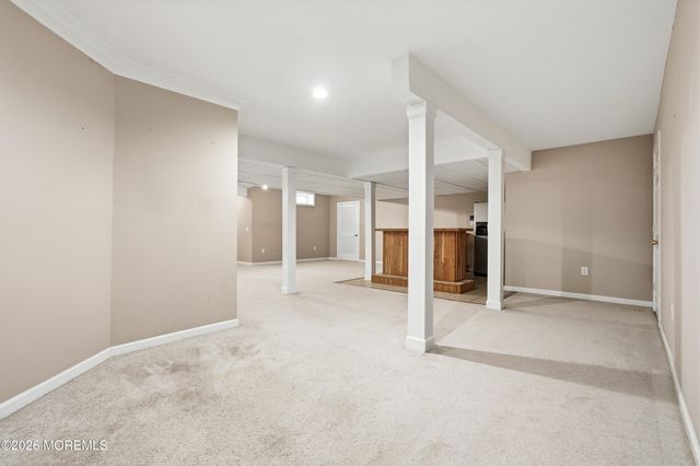 10 Etty Drive, Manchester, NJ 08759