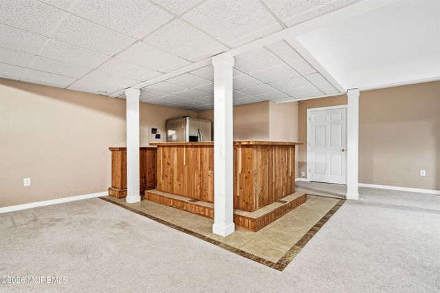 10 Etty Drive, Manchester, NJ 08759