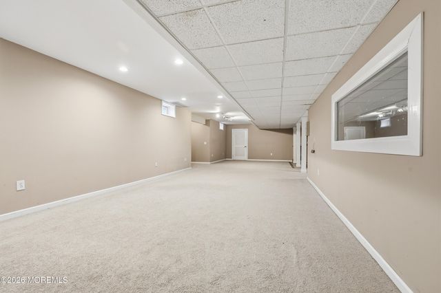 10 Etty Drive, Manchester, NJ 08759