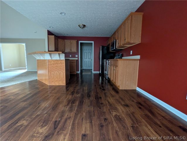 8510 Greenbrier Court, Charlestown, IN 47111