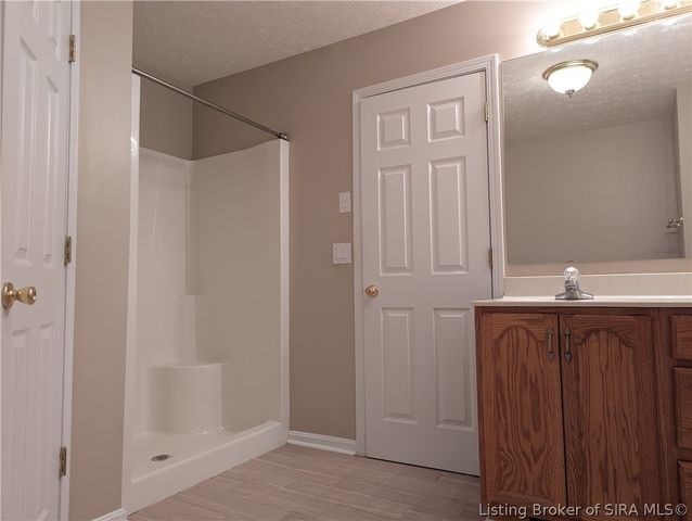 8510 Greenbrier Court, Charlestown, IN 47111