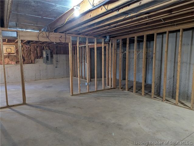 8510 Greenbrier Court, Charlestown, IN 47111