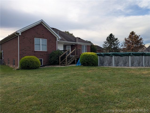 8510 Greenbrier Court, Charlestown, IN 47111