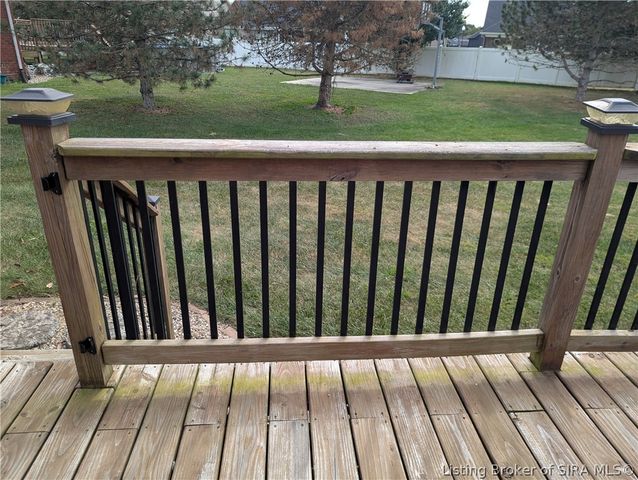8510 Greenbrier Court, Charlestown, IN 47111