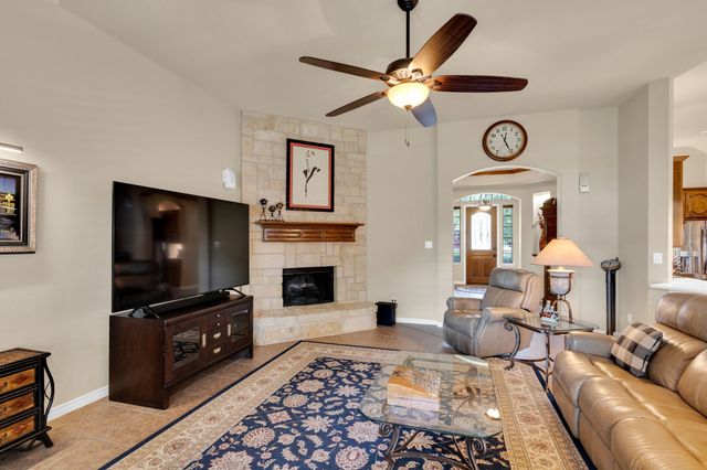 5210 Medallion Court, Midlothian, TX 76065