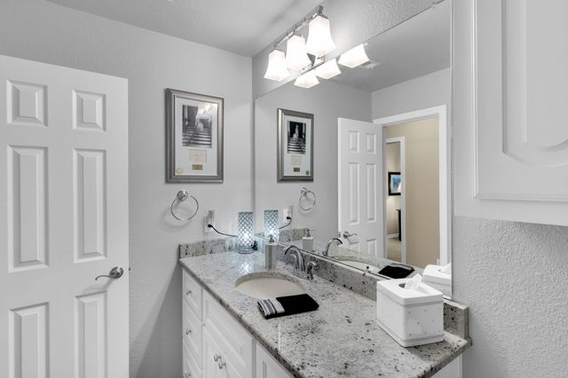5210 Medallion Court, Midlothian, TX 76065