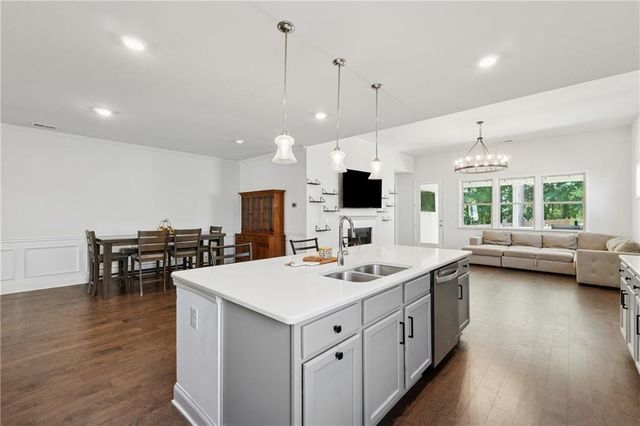 123 Rolling Hills Place, Canton, GA 30114