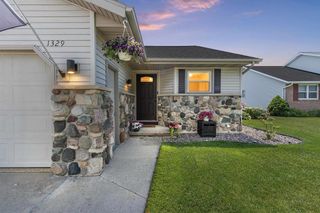 1329 S FRANCO COURT #2, De Pere, WI 54115